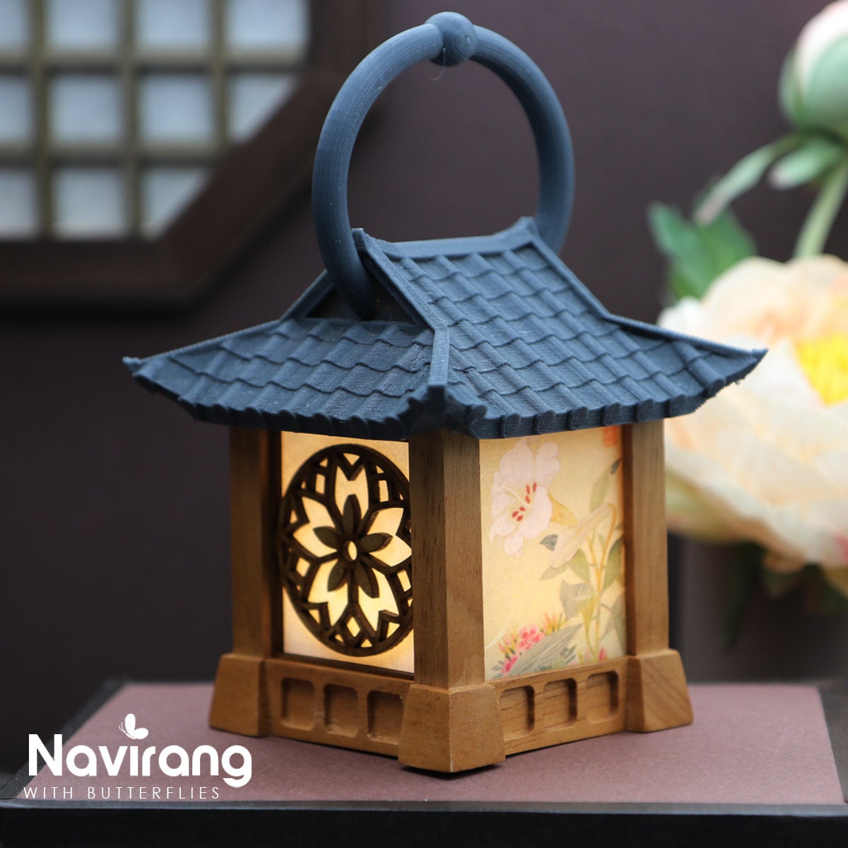 Mini Hanok Lamps with Folk - Environmentally friendly Mood Light, Wooden Night Light, Requires 3 AAA batteries