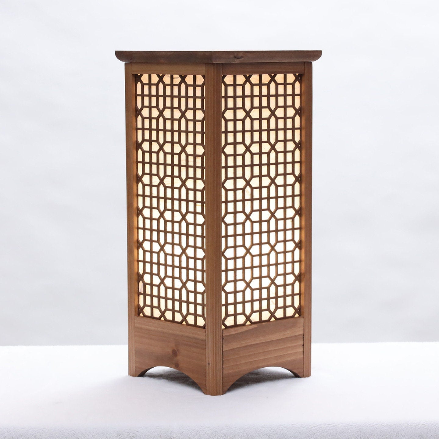 HANJI Paper Lamp - Korean Traditional Window Art, Wood Table Night Light, Wooden Night, 8w LED Bulb, 2m Wire Cable