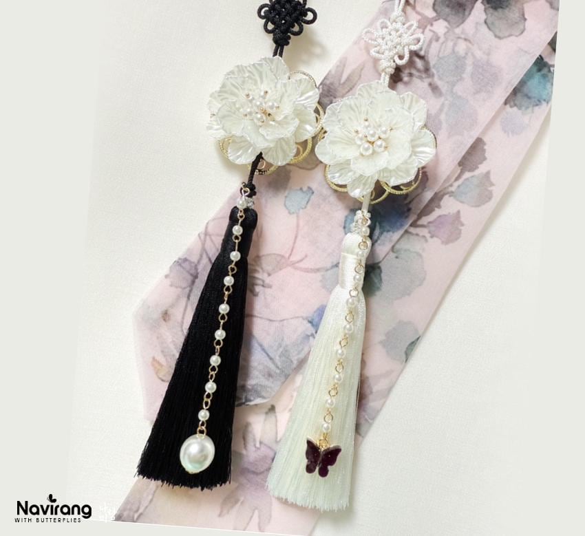 Custom Flower Pearl Norigae - Korean Handmade Traditional knot Tassel Charm | Hanbok Accessory, K-pop Norigae with Pearl, Tassel Keychain