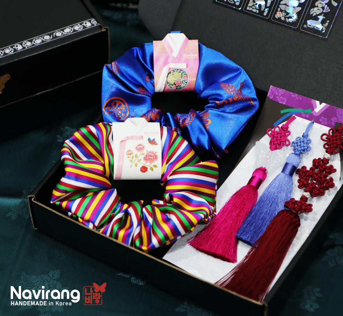 Joseon Lady’s Dressing Set – Korean Traditional Hanbok Scrunchies & Norigae Gift Box, Mother's Day