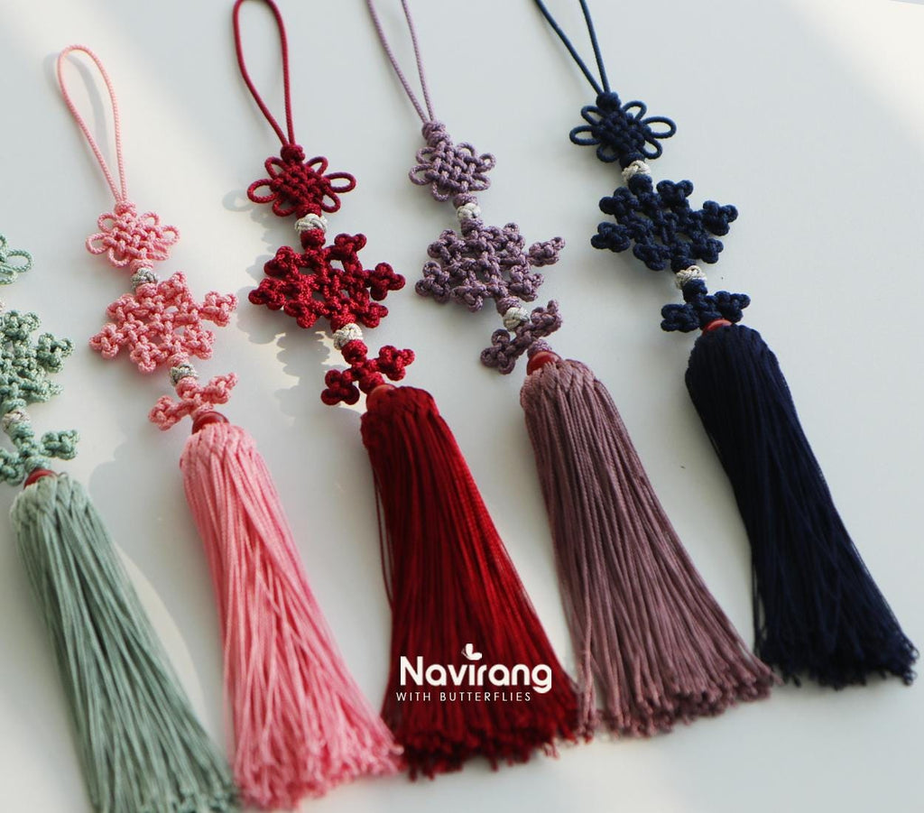 KPOP Diamond Knot Norigae - Korean Premium Handmade knot Tassel Charm | Hanbok Accessory, Tassel gift for girl, Bag charm, Tassel Keychain