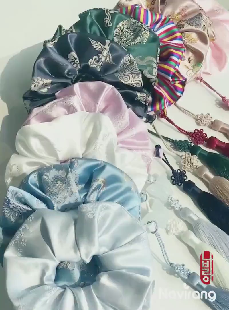 Joseon Lady’s Dressing Set – Korean Traditional Hanbok Scrunchies & Norigae Gift Box, Mother's Day